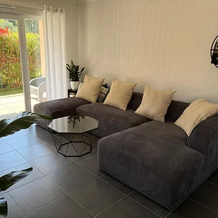 Διαμέρισμα 65m2 Avec Piscine Et Rez De Jardin 80m2 Fréjus