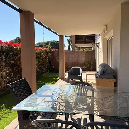 65m2 Avec Piscine Et Rez De Jardin 80m2 Appartamento Fréjus